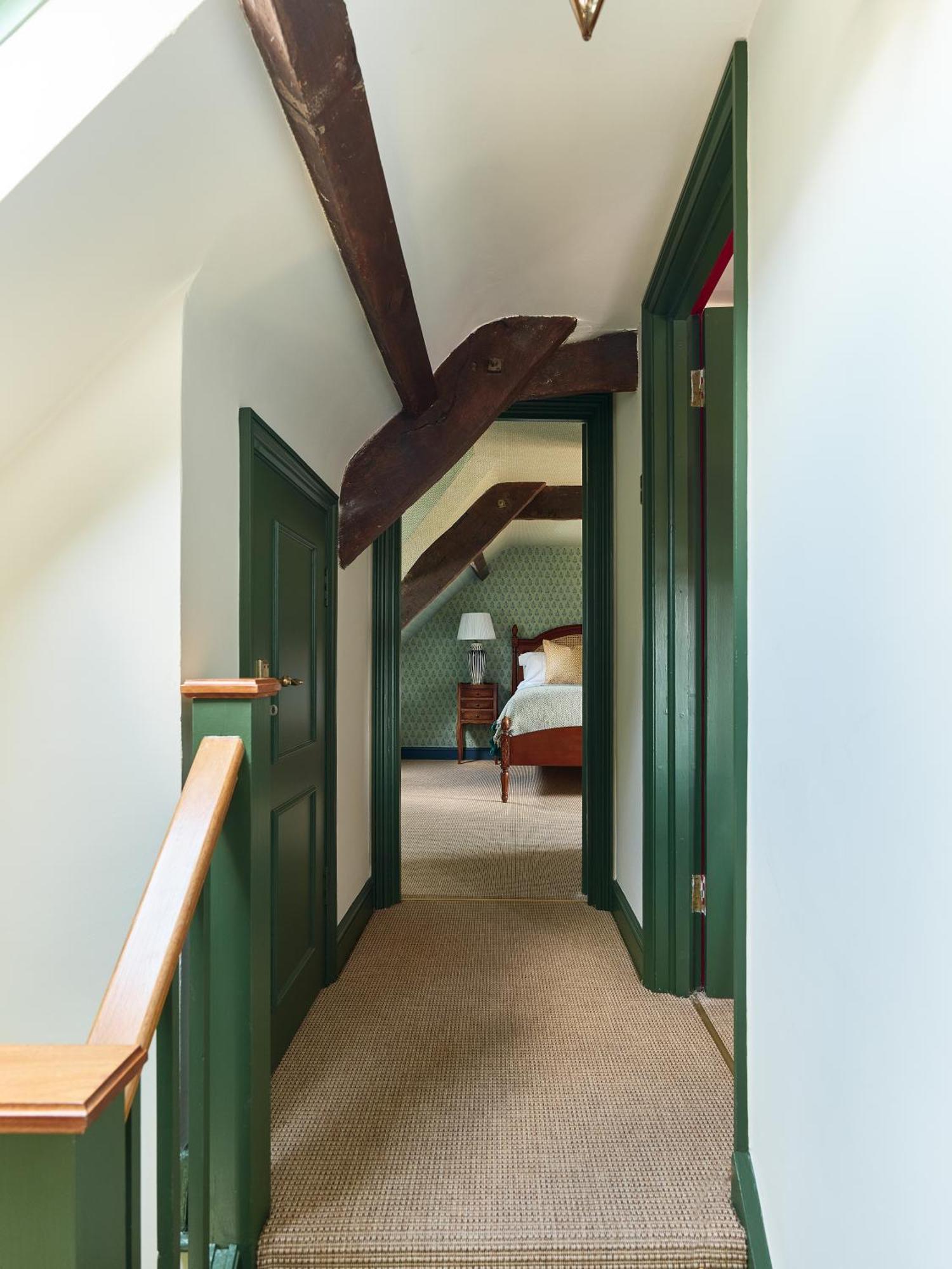 Townhouse Suites- Abbey Row 맘스버리 객실 사진